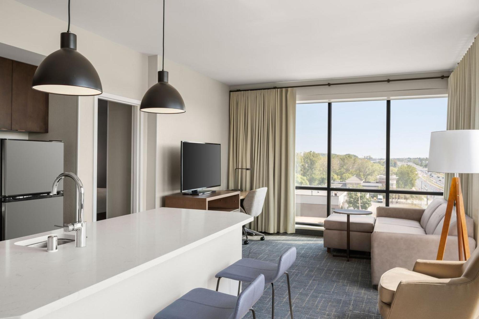 Residence Inn By Marriott Milwaukee Brookfield At Poplar Creek エクステリア 写真