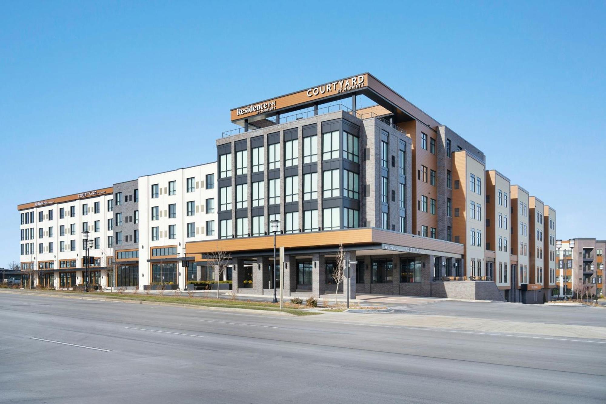 Residence Inn By Marriott Milwaukee Brookfield At Poplar Creek エクステリア 写真