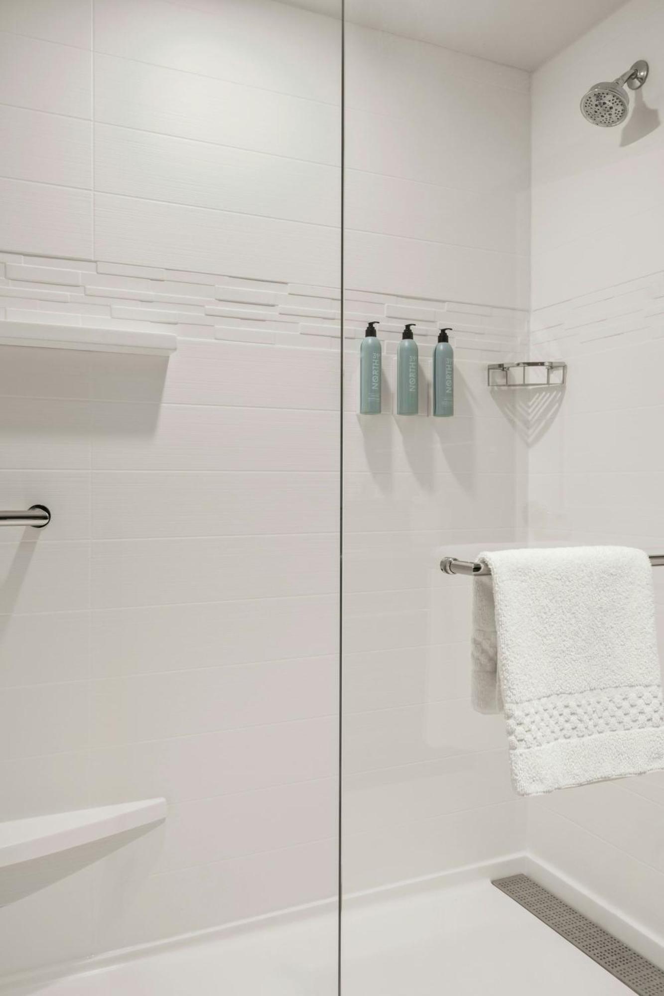 Residence Inn By Marriott Milwaukee Brookfield At Poplar Creek エクステリア 写真